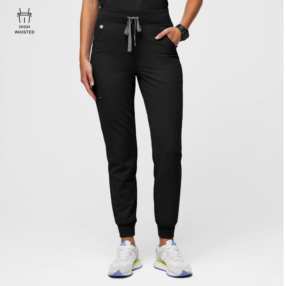 Figs High Waisted Zamora Jogger Scrub Pants - Black, size Small Petite
